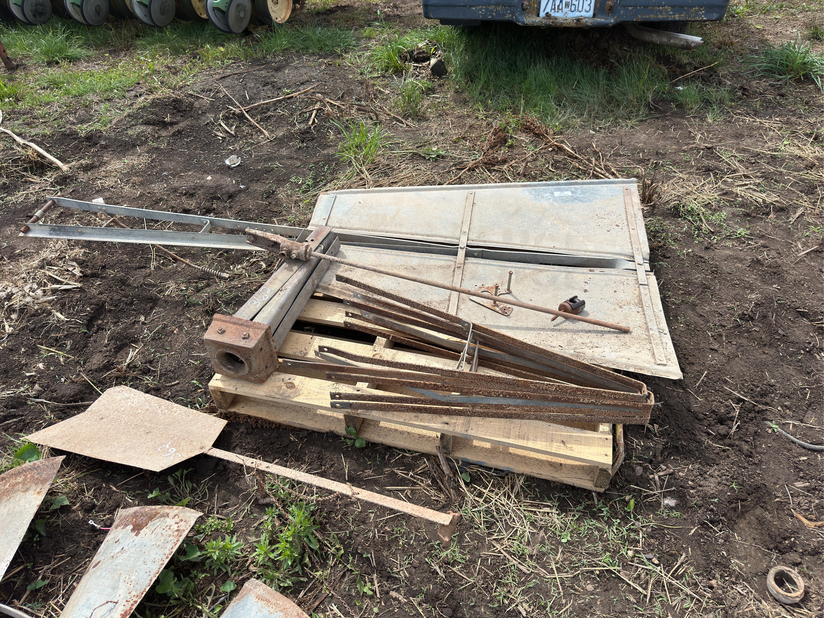 Lot image 4