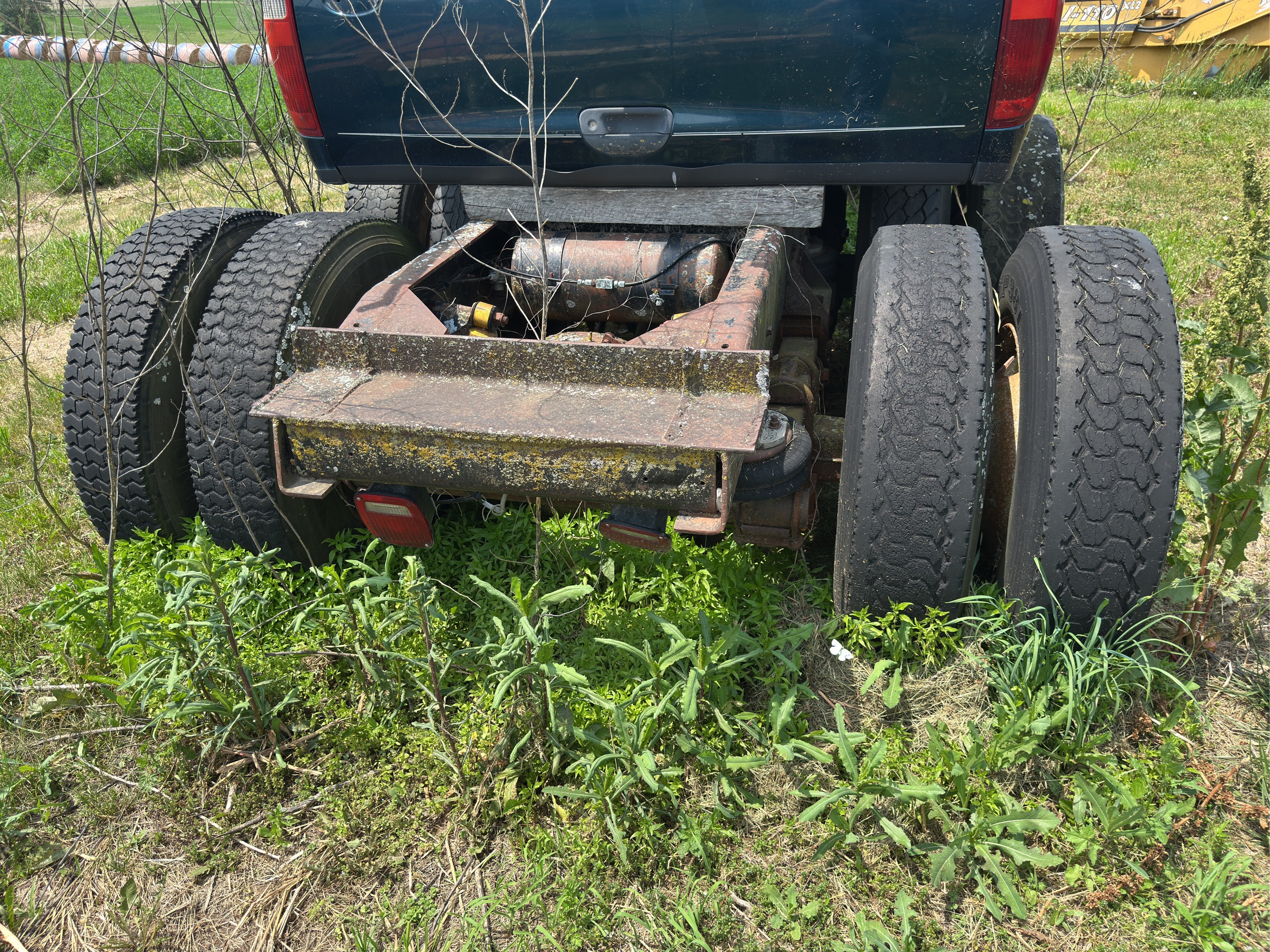 Lot image 8