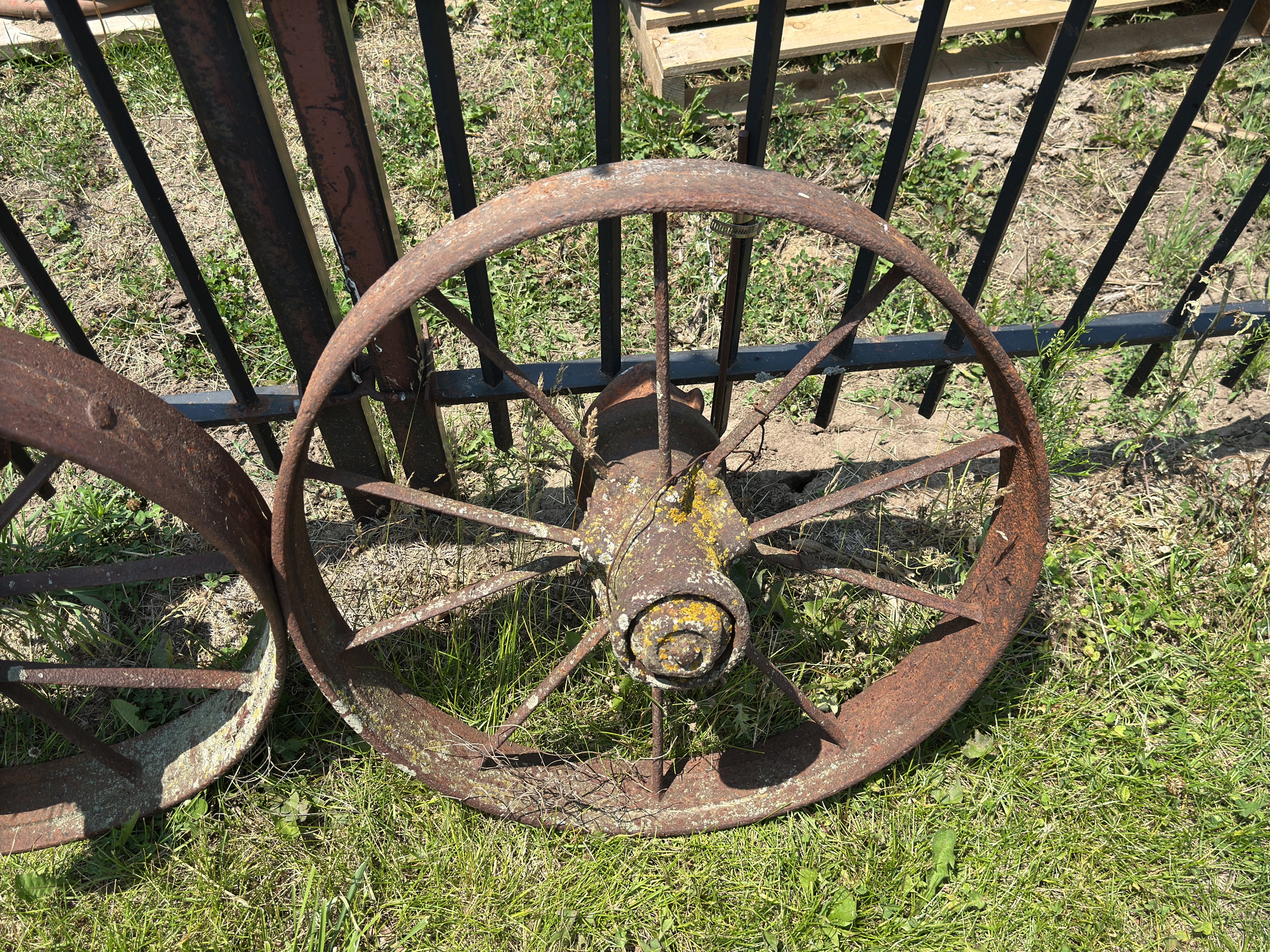 Lot image 3