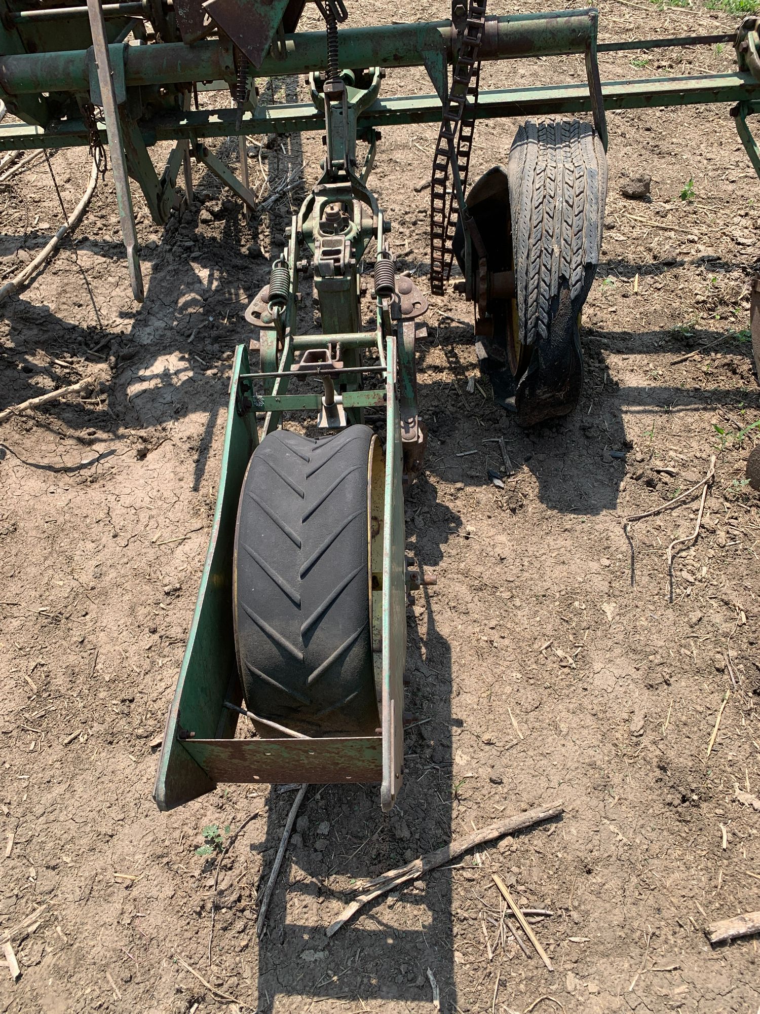 Lot image 8