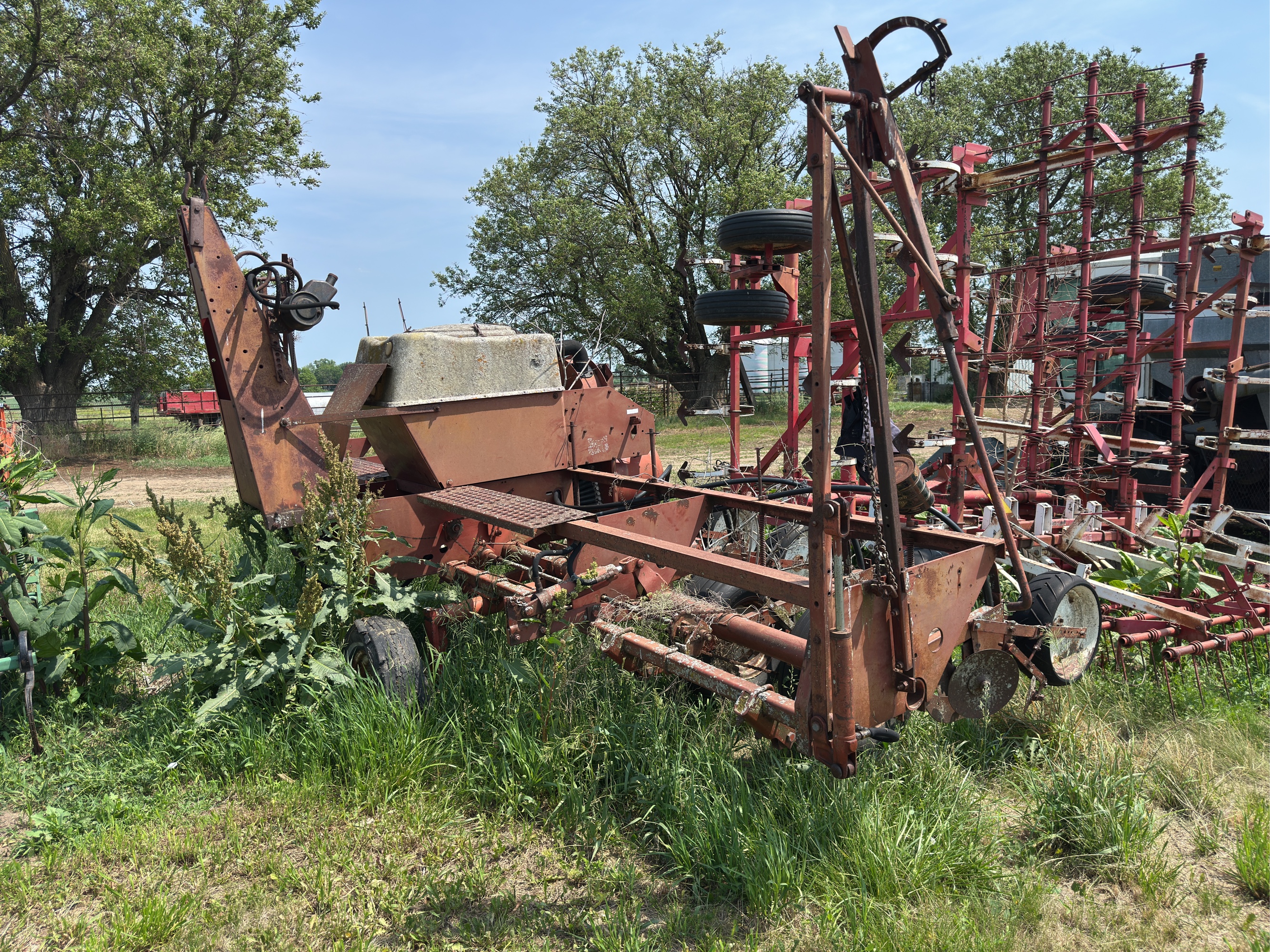 Lot image 10