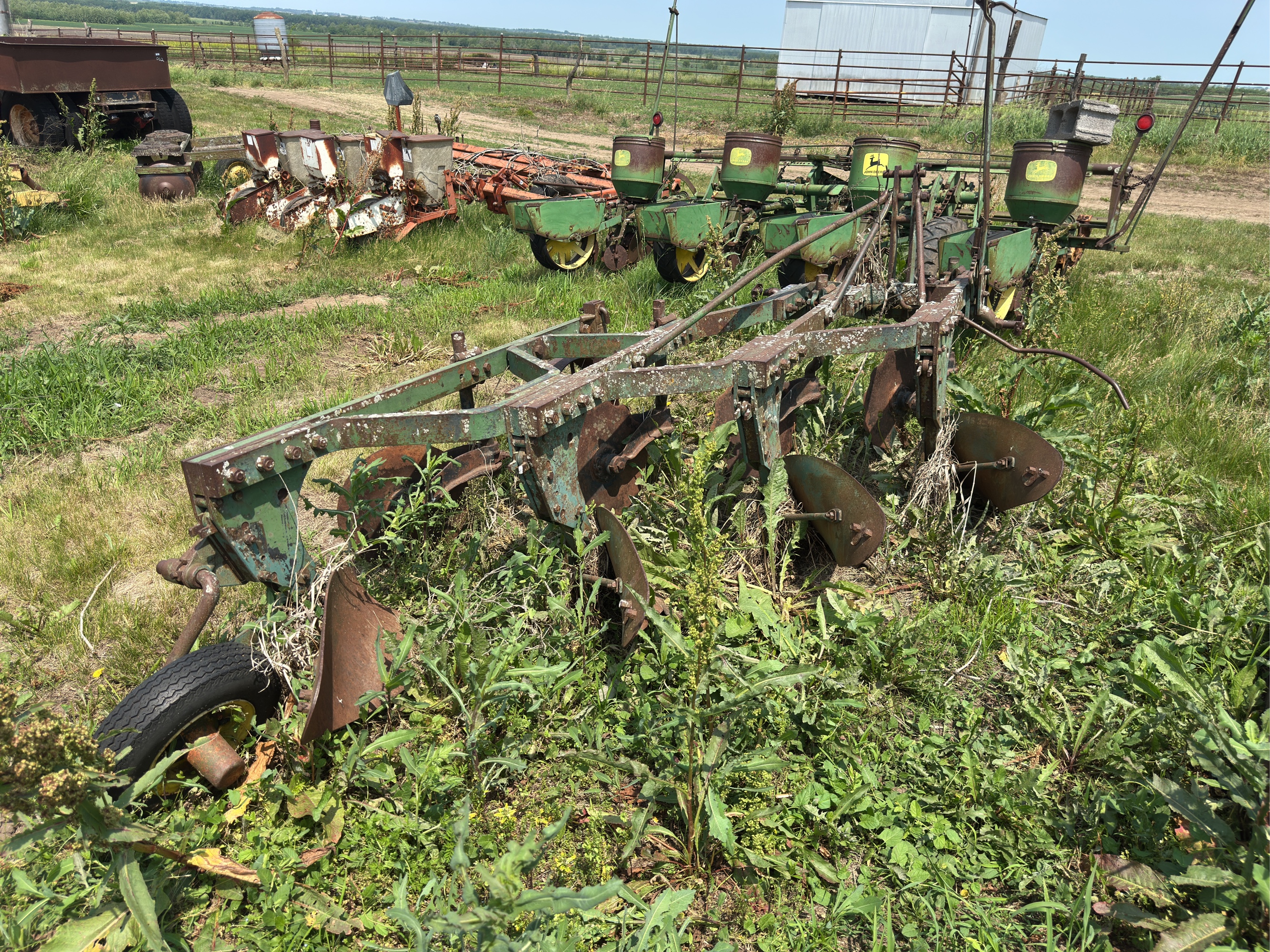 Lot image 4