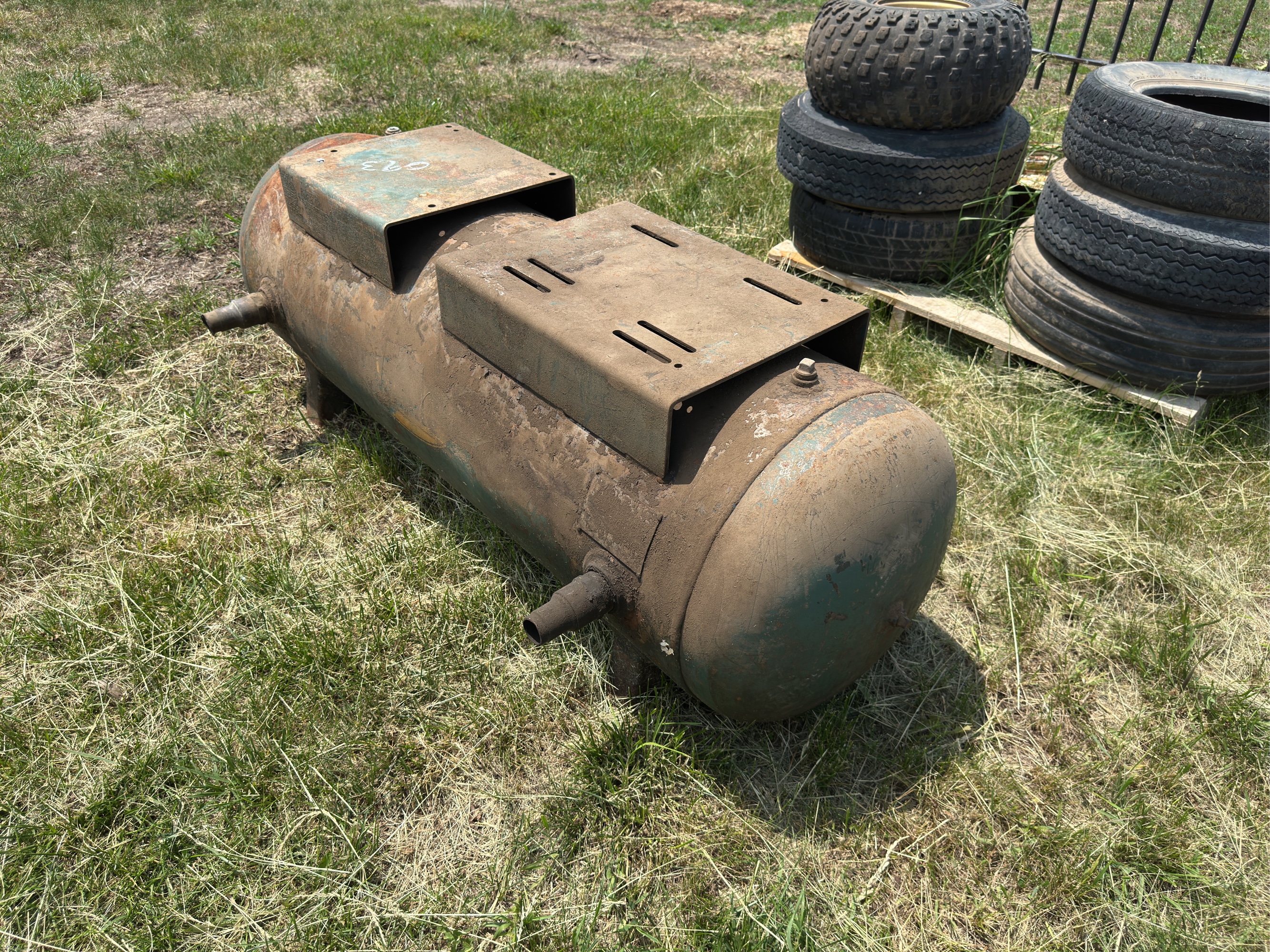Lot image 4