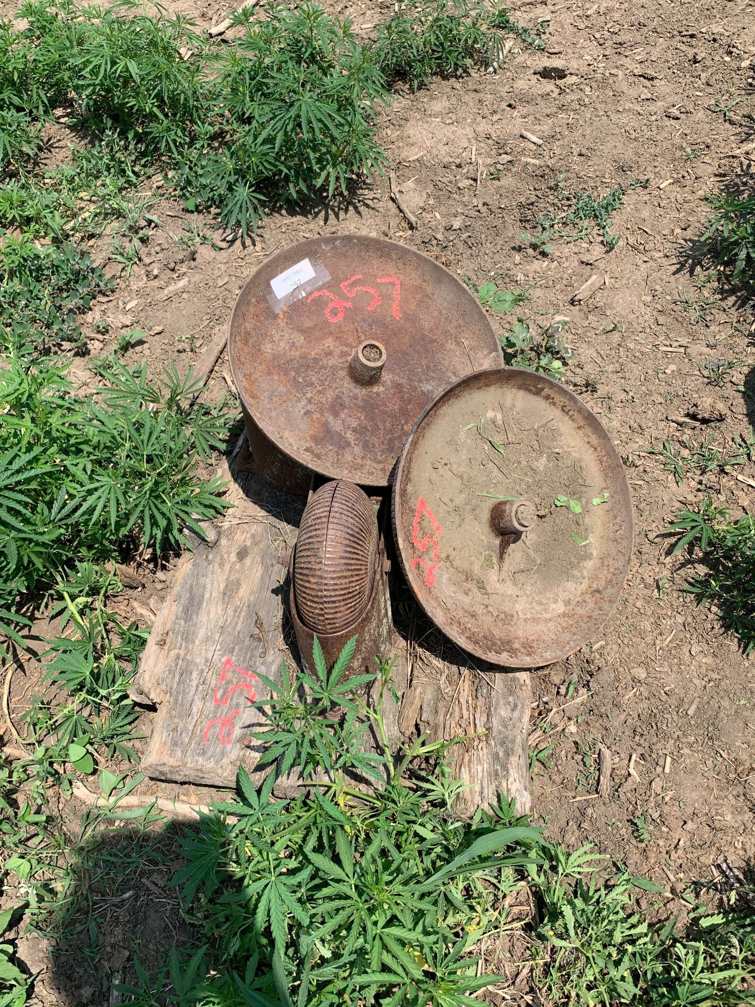 Lot image 1