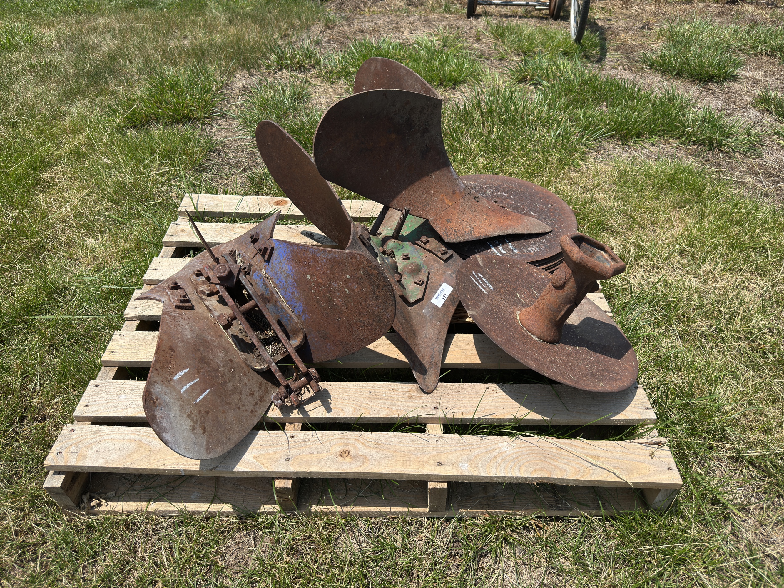 Lot image 1