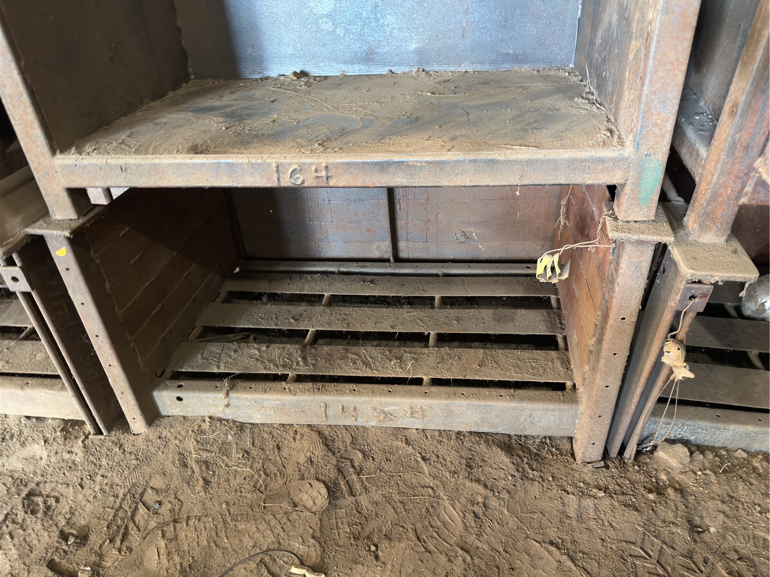 Lot image 2
