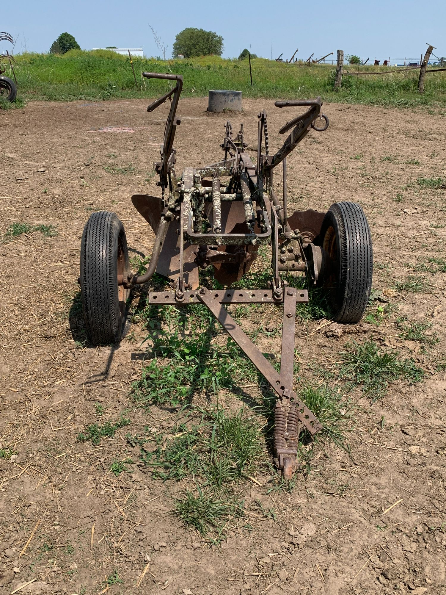 Lot image 1