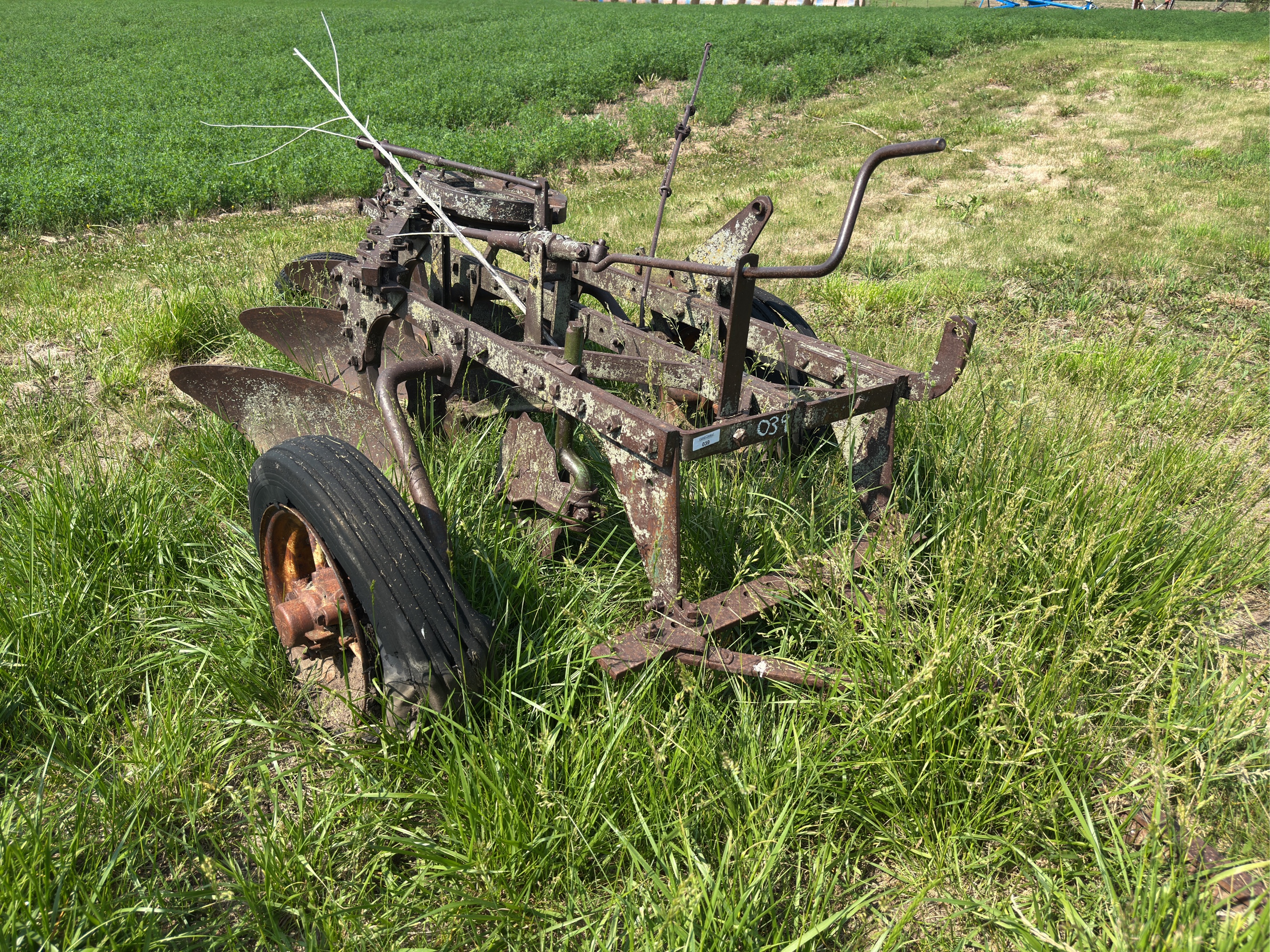 Lot image 1