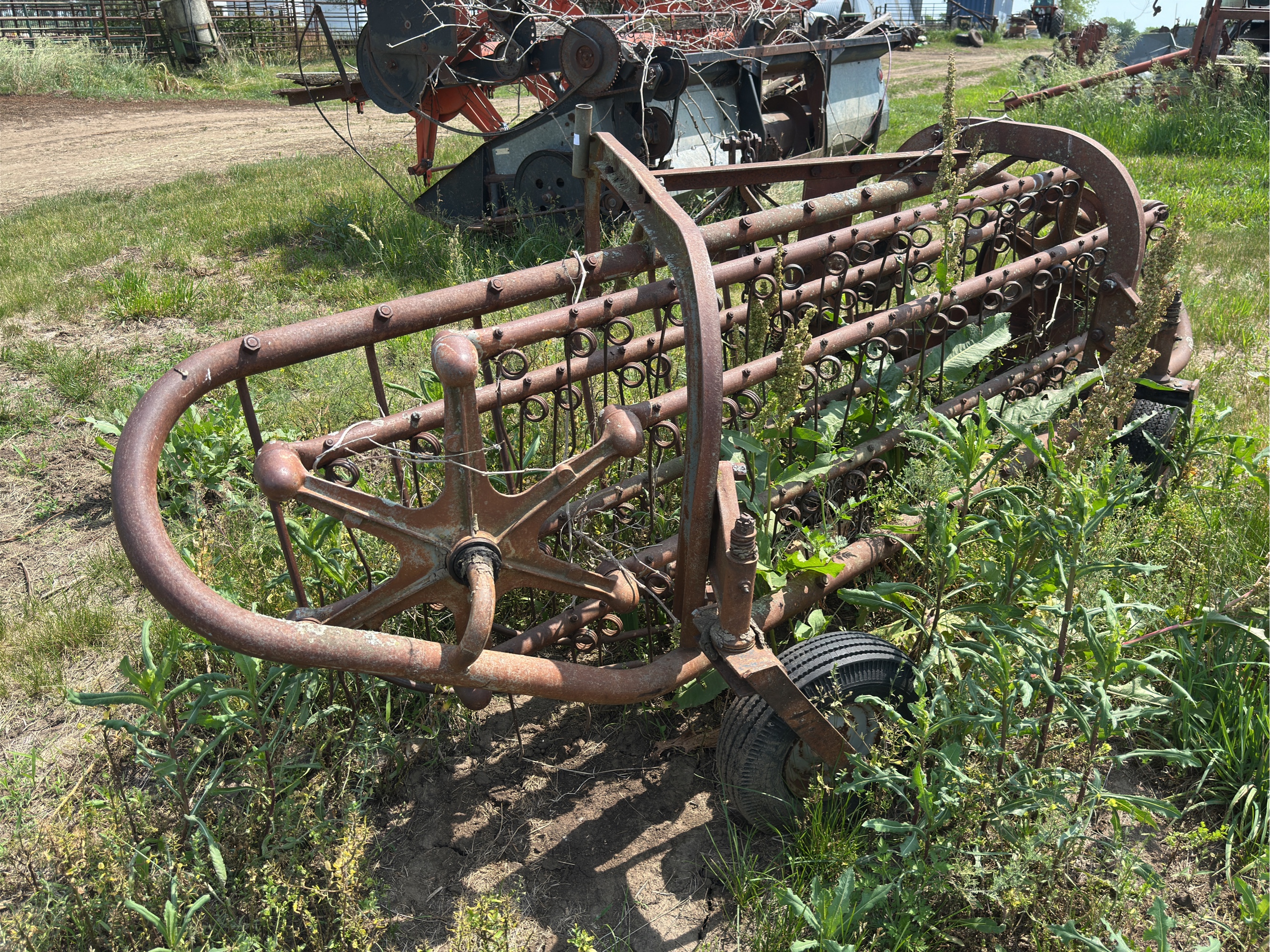 Lot image 4