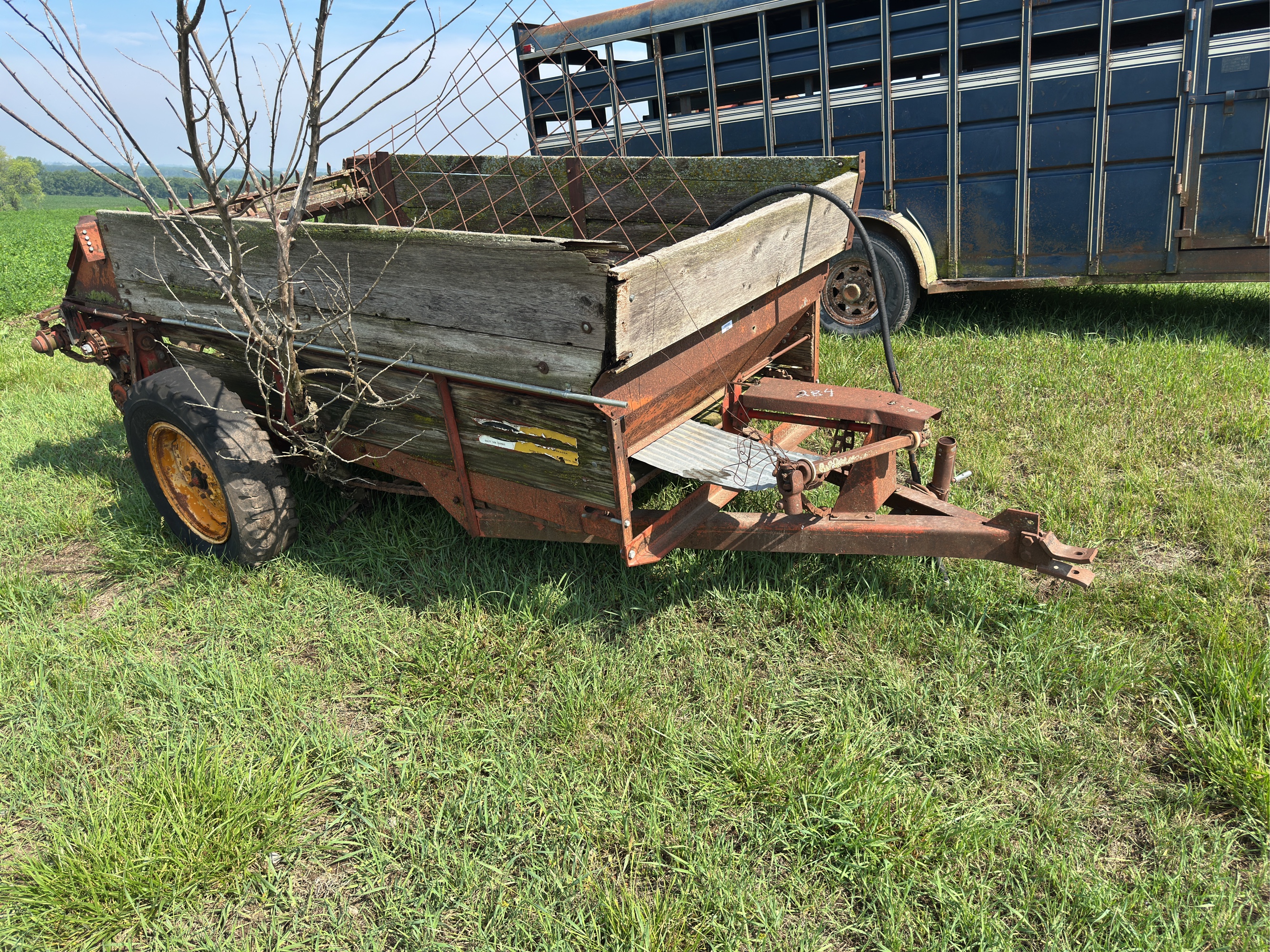 Lot image 3