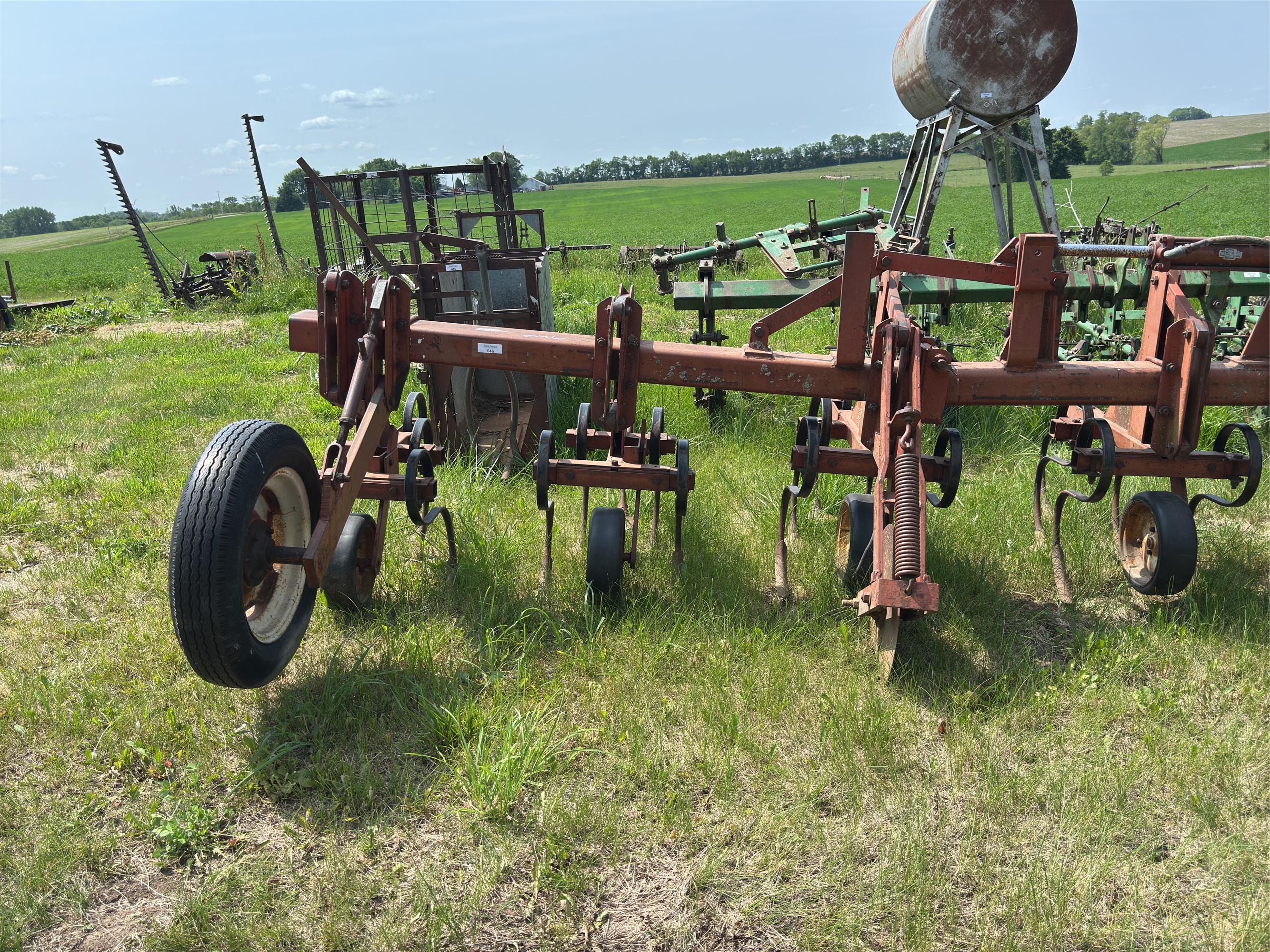 Lot image 4