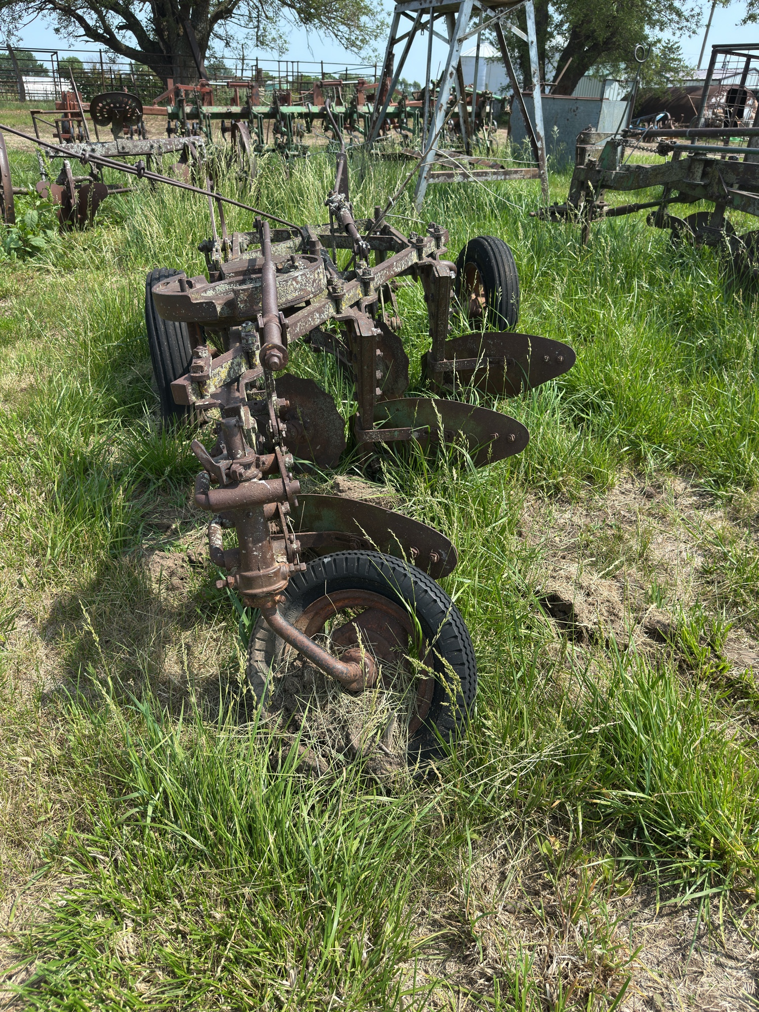 Lot image 9