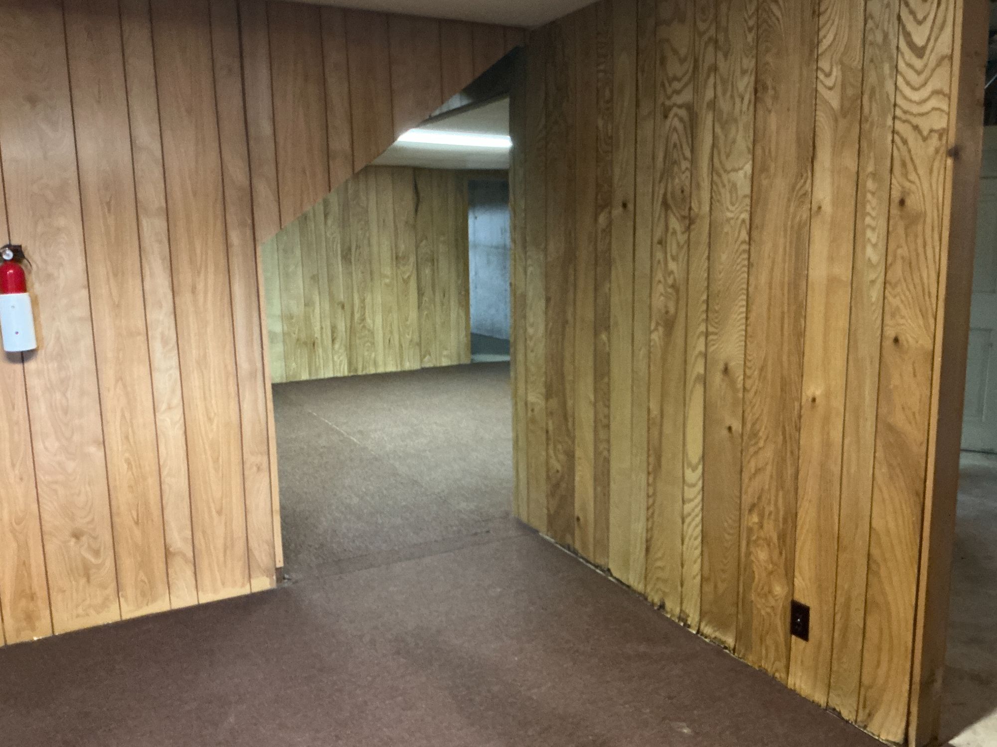 Lot image 108