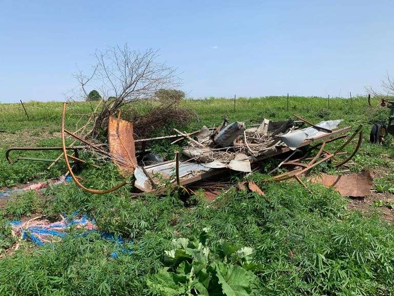 Farm Metal Scrap Lot image