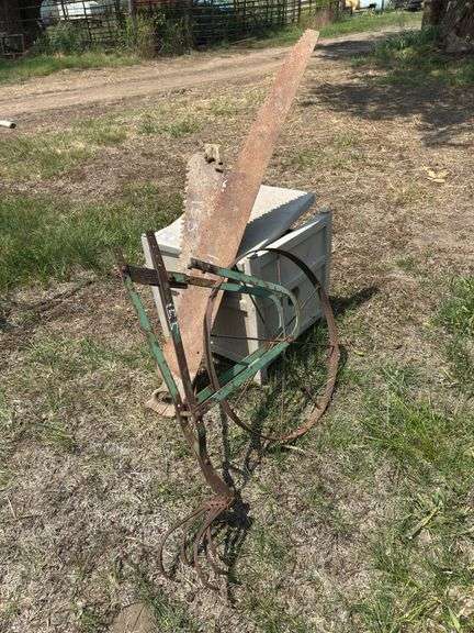 Wheel Hoe Cultivator, Cross Cut Saws and Hose Reel Box image