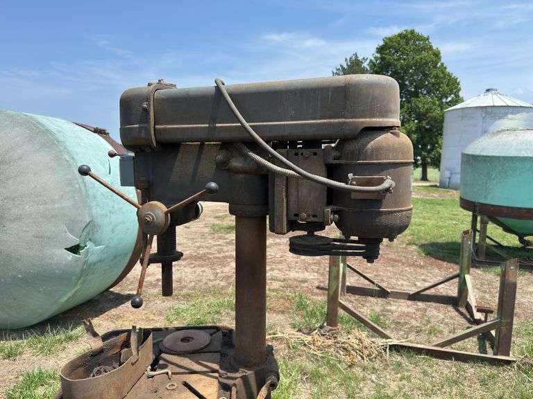 Walker-Turner Machine Tools Drill Press