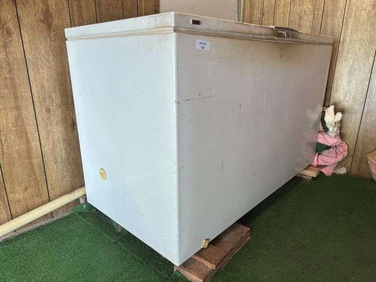 Frigidaire Chest Freezer image