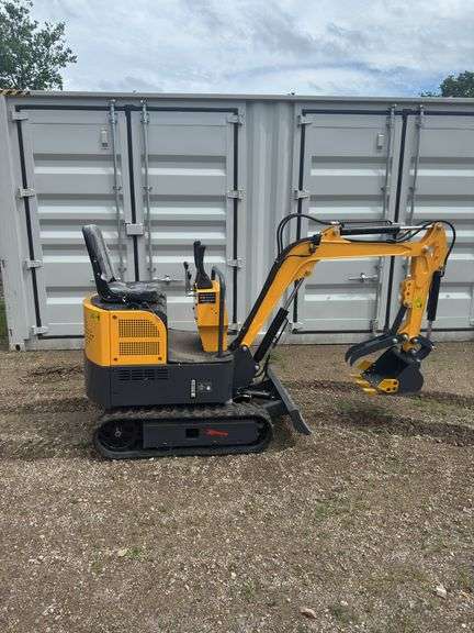 LANDHERO LDH-KV16 MINI EXCAVATOR image