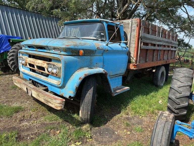 Chevrolet C-60 Stake Bed Truck - Salvage image
