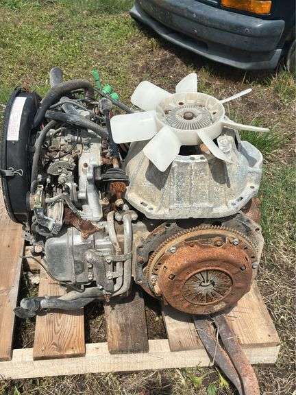 Toyota 22R Engine and Transmission