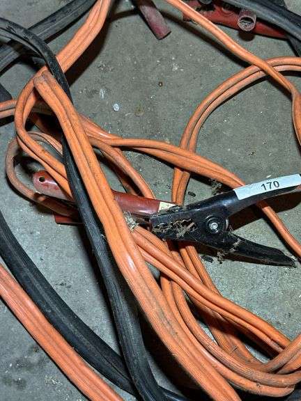 Heavy Duty Jumper Cables with Bungee Connector Straps