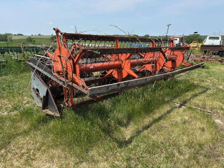 Gleaner Platform head