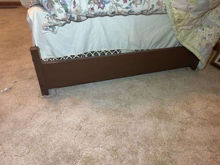 Twin Size Bed with Blanket and Headboard