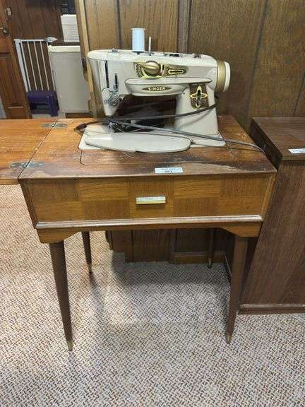 Singer Sewing Machine with Cabinet