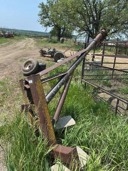 3 pt Tractor Boom image