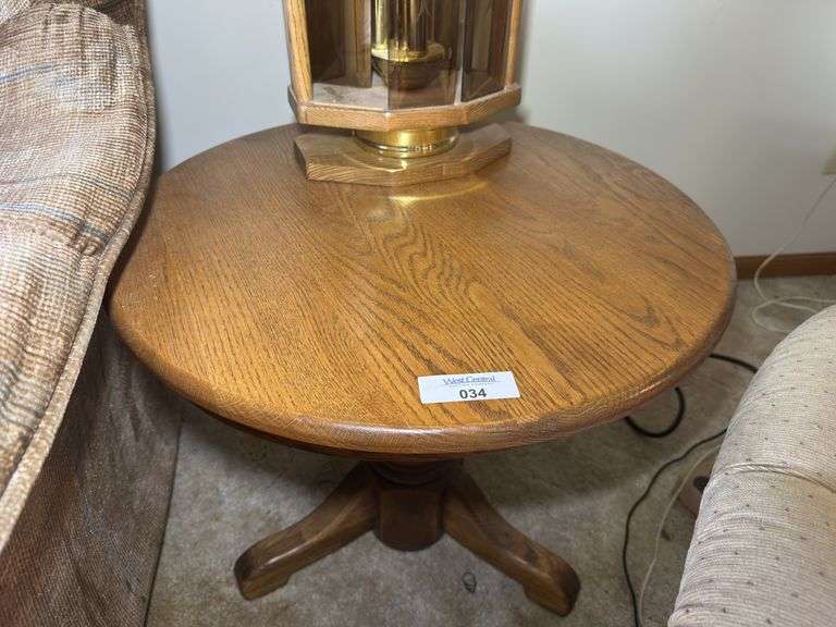 Round Wooden Lamp Table