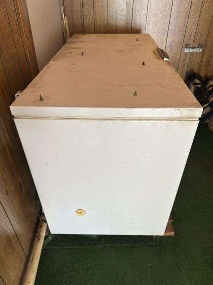Frigidaire Chest Freezer