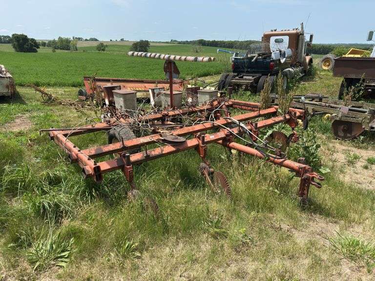 Allis-Chalmers Ortho Planter & Field Cultivator