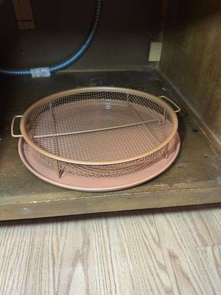Assorted Baking Pans and Frying Basket