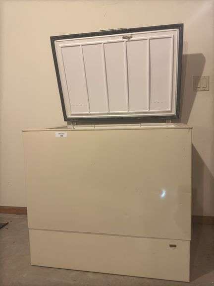 Kenmore Coldspot 9 Chest Freezer with Baskets image