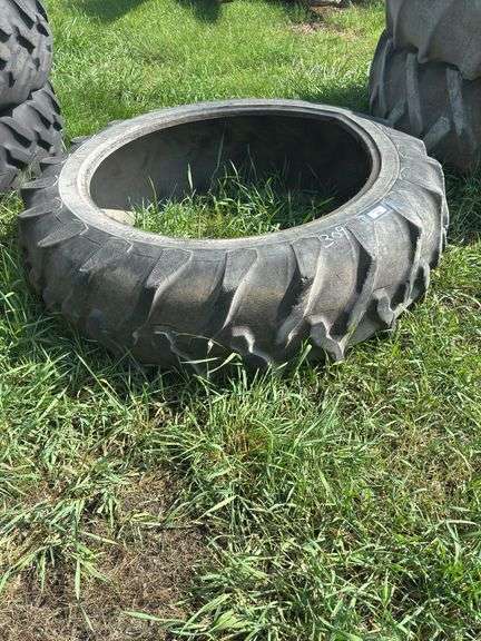 Power Mark Rear Tractor Tire 15.5-38 image