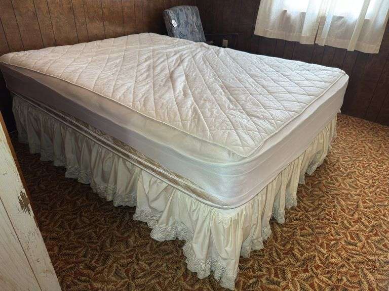 Queen Size Mattress and Bed Skirt