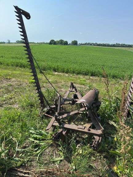 John Deere Sickle Mower image