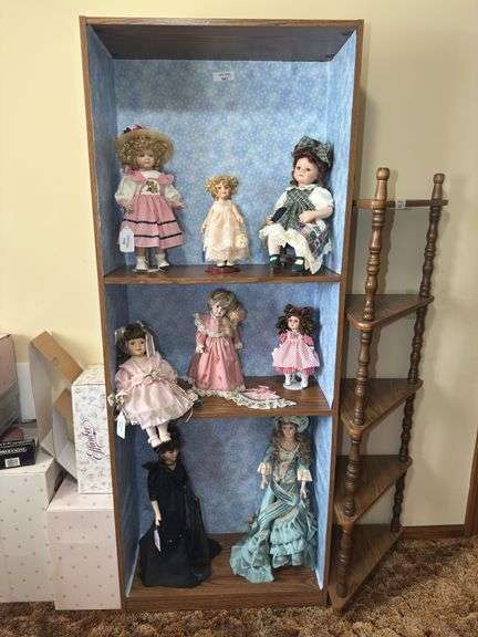 Wood Shelf-NO CONTENTS image