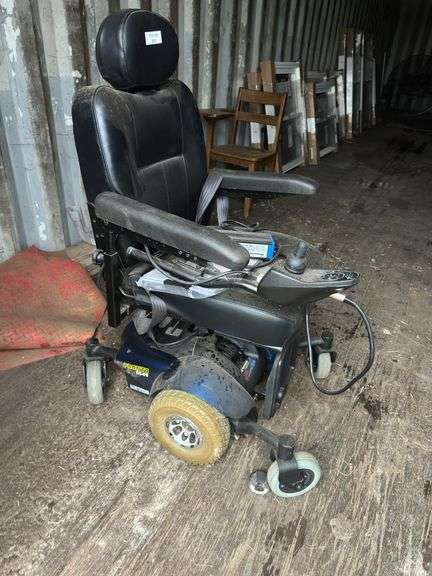 Invacare Pronto M41 Power Wheelchair image