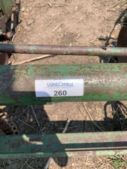 John Deere 494A Planter
