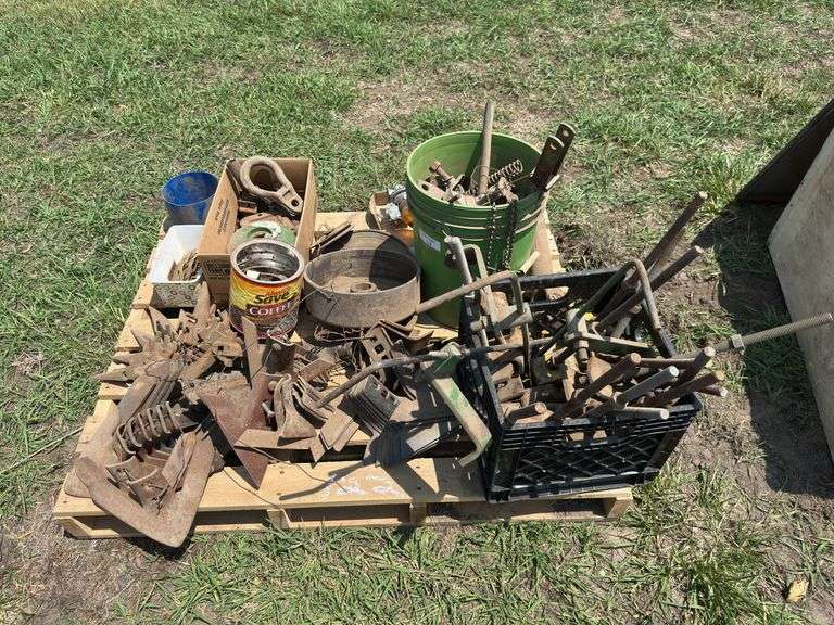Pallet of Mixed Farm & Industrial Parts image