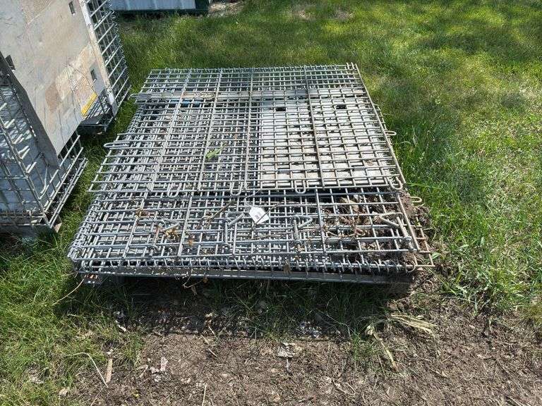 Heavy Duty Wire Mesh Storage Container with steel plates image