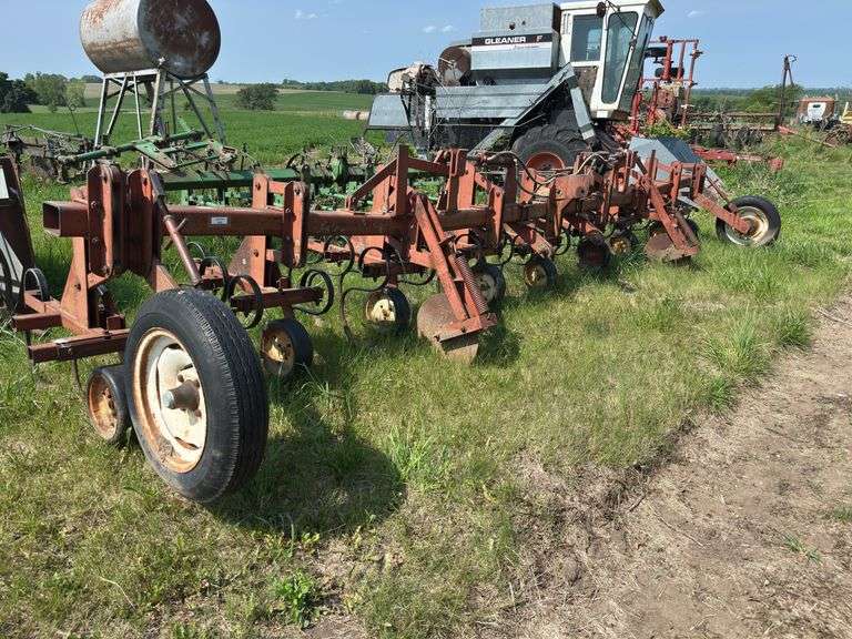 BMB Field Cultivator - R 8-30 image