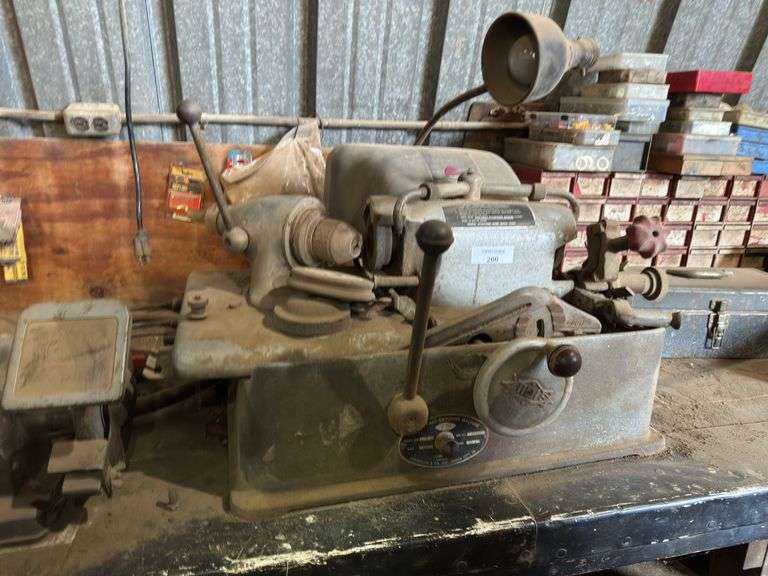 Sioux Valve Face Grinding Machine by Albertson & Co. image