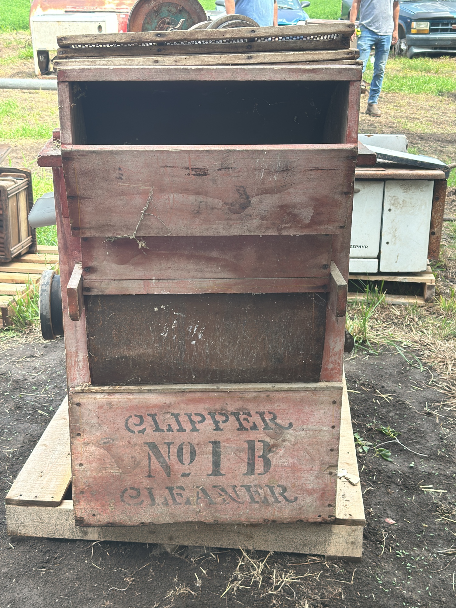 Lot image 10