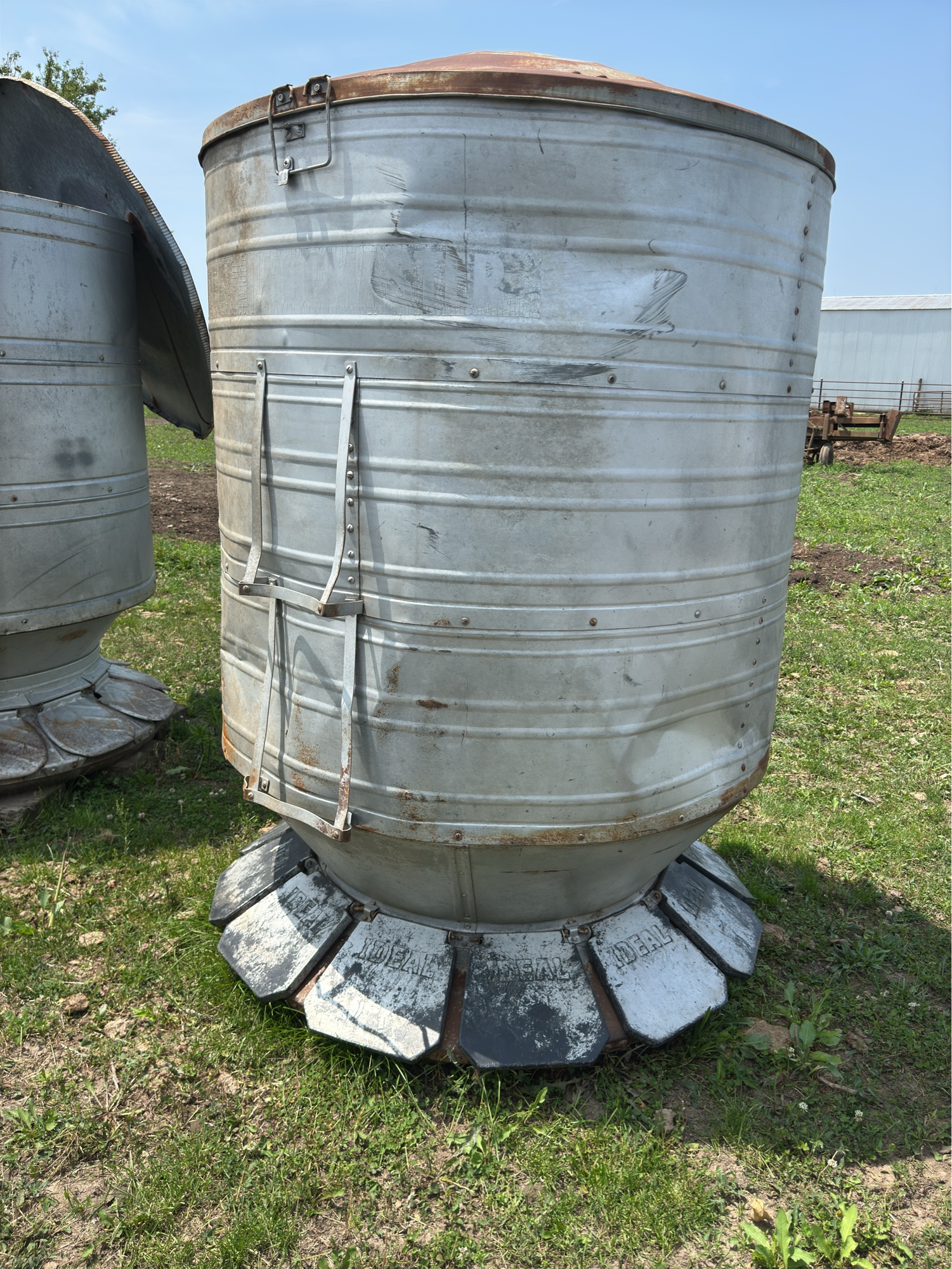 Lot image 4