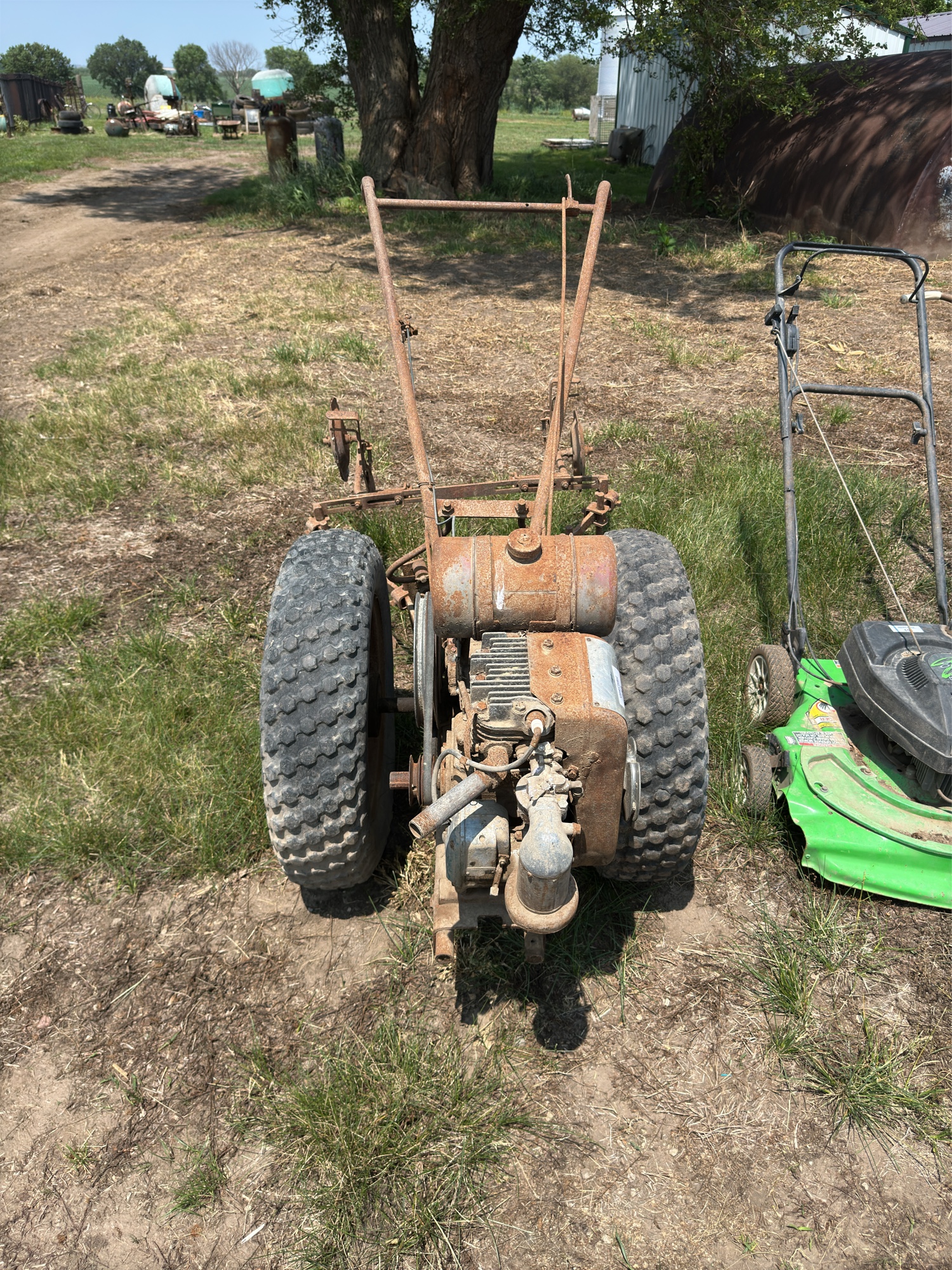 Lot image 4