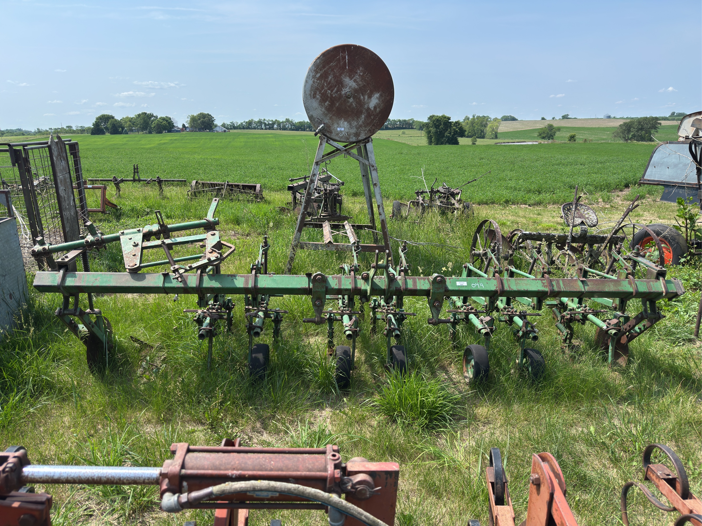 Lot image 10