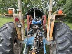 Ford 4610 Tractor with Westendorf Loader, 1982