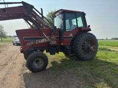 International 5088 Tractor with Koyker Loader, 1982